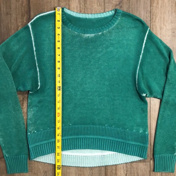 NWOT - LULULEMON ‘Hazy Day’ Cashmere Sweater in Maldives Green - Picture 7 of 9